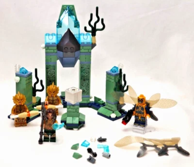 Lego DC Comics 76085: Battle of Atlantis Aquaman Guard x2 Parademon Minifigures - Image 1 of 4
