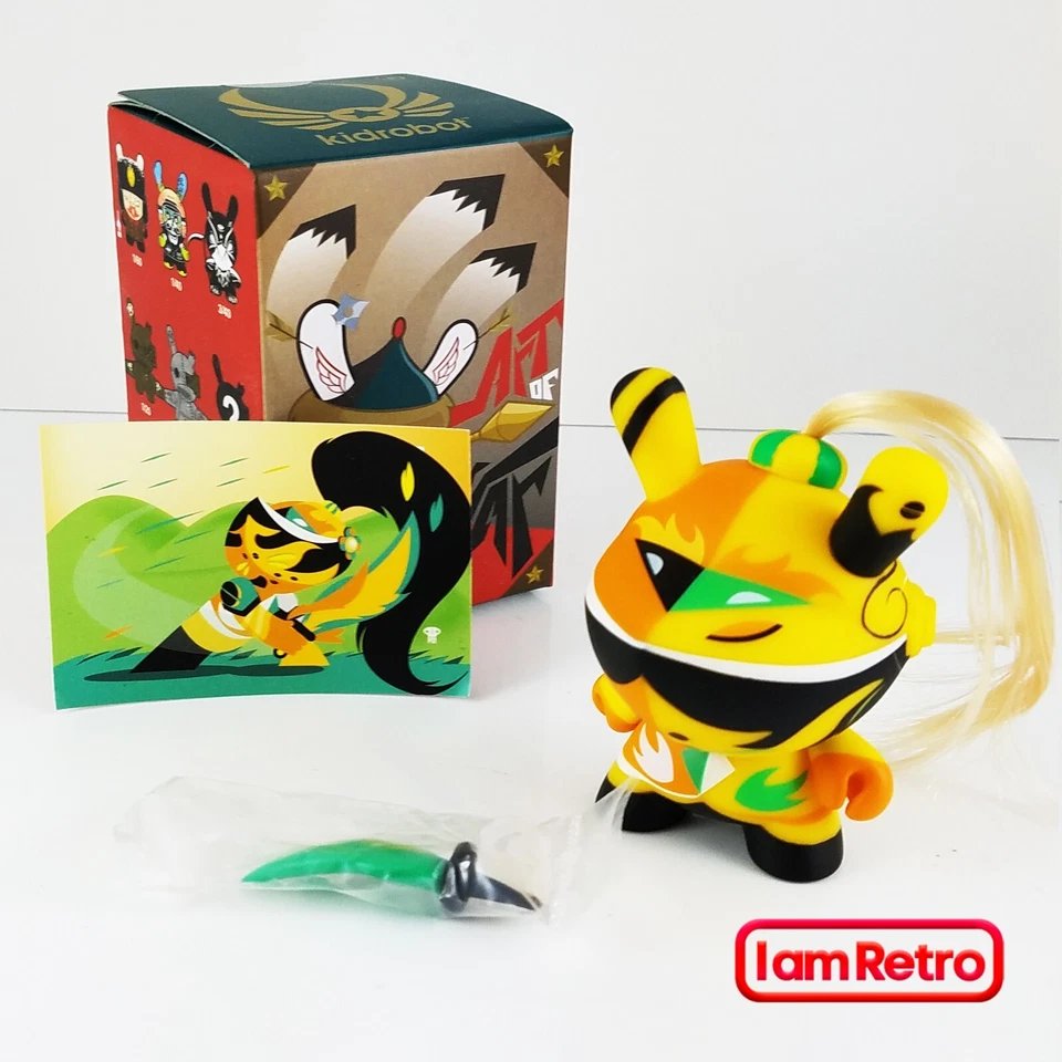Kidrobot Art Of War Dunny Yellow Knight Patricio Oliver Vinyl Figure - Image 1 of 1