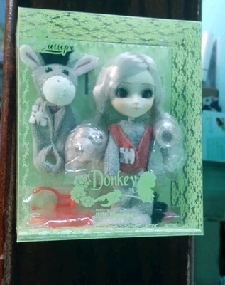 Little Pullip Donkey (NIB) - Image 1 of 4