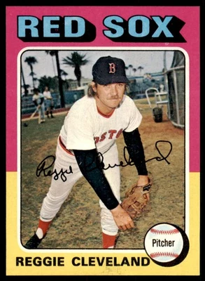 1975 Topps Set Break Reggie Cleveland #32 NM-MT or BETTER - Image 1 of 2