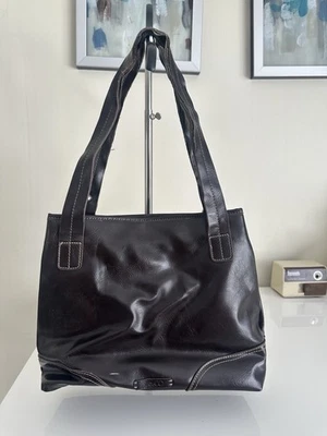 Nine & Co на Nine West коричневый искусственной кожи наплечная сумка с короткими ручками двойной ремень - Изображение 1 из 4