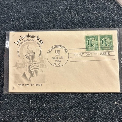 #908 1c Four Freedoms - Liberty & Torch -  ArtCraft FDC Pair - Image 1 of 4