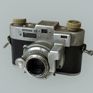 VTG KODAK 35 TELEMETRO 35mm FOTOCAMERA A PELLICOLA F3.5 350mm ANASTIGMAT LENS & CASE - Foto 1 di 10