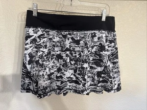Lululemon Circuit Breaker Skirt Interlaced Alpine White Black Tennis Size 8 - Bild 1 von 2