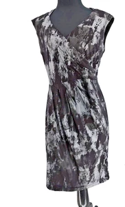 Ellen Tracy Woman Black Silver Sheath Dress Size 8 Stretch Ruching Waist V Neck - Picture 1 of 9