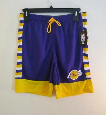Bermuda de basquete masculina Bayside M roxa/dourada nova com etiquetas Los Angeles Lakers MSRP$40 - Imagem 1 de 2
