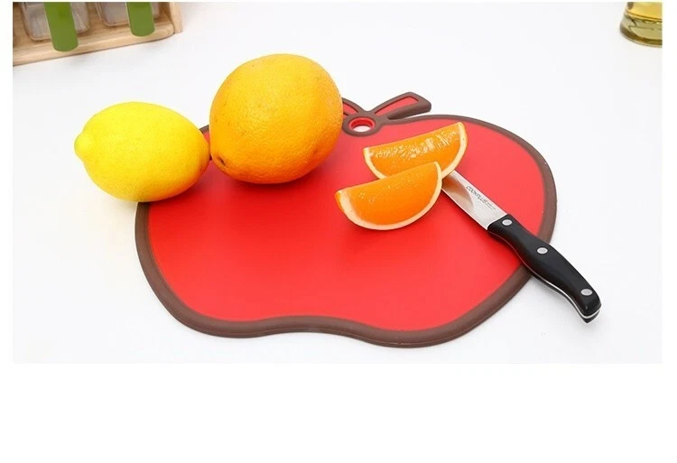 Tabla de cortar antibacterianas en forma de manzana LocknLock, modelo CSC551 Foto 1 de 4