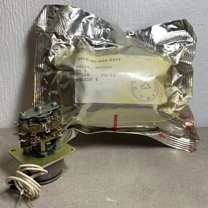 Rotary Rotary Relay 81840 B-61131-A Relay, Rotary German Army Original Packaging - Picture 1 of 9