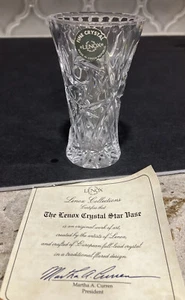 LENOX 4" CRYSTAL STAR BUD VASE WITH CERTIFICATE ..MADE IN CZECH REPUBLIC - Picture 1 of 5
