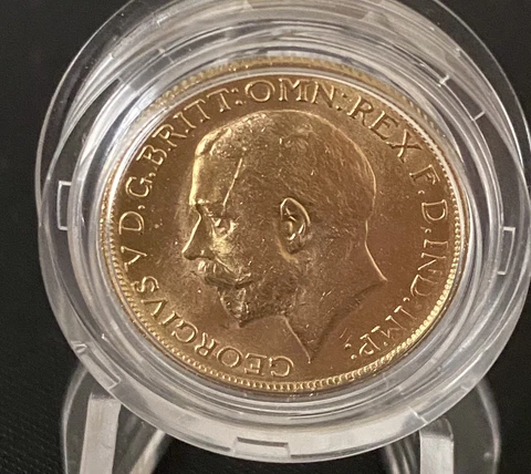 1927 United Kingdom George V full sovereign 916.7 gold coin KM 21 EF Cover
