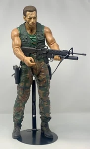 Predator Dutch NECA | 25th Anniversary 18-Inch Action Figure | Sealed - Picture 1 of 4