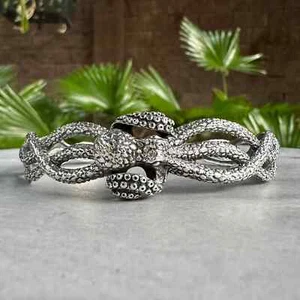 Handcrafted 925 Sterling Silver Kraken Big Octopus Monster Cuff Bracelet - Picture 1 of 4
