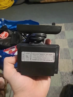 Realistic Magnetic Bulk Tape Eraser 44-210 Radio Shack Cassette Reel - Image 1 of 2