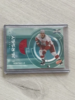 2002-03 Be A Player Signature Series Game Used Jersey Luc Robitaille Red Wings - Image 1 of 3