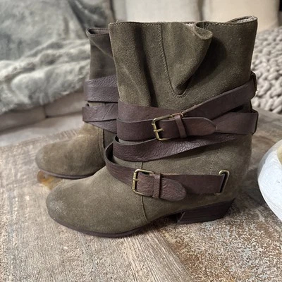 Botines Zigi Niña Gamuza Cuero 7.5 Envejecidos Boho Fairy Grunge Festival Madmax Foto 1 de 4