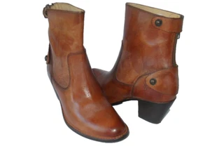 Frye Boots Jackie Zip Short -SVL Bootie Redwood Leather Boots New 7.5M - Picture 1 of 11