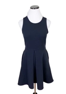 Abito senza maniche Kendall & Kylie aderente e svasato a costine plissettato tasche blu navy medio - Foto 1 di 6