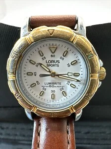 Ladies Vintage Lorus Glow Lumibrite Gold Tone Brown Leather Band Watch V515 - Picture 1 of 8