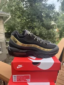 Nike Air Max 95 Premium oro nero metallizzato taglia 10 n.o. Saints MU Tigers Purdue - Foto 1 di 9