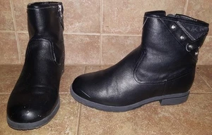Michael Kors Stefani Black Boots in size 5 US/36 EU - Picture 1 of 8