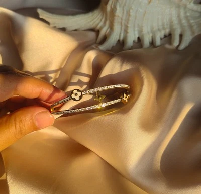 Trendy Cuff手链女式金色拼接14k — 第 1/2 张图片