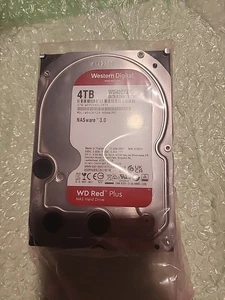 Disco duro Western Digital Red Plus 4 TB WD40EFZX-68AWUN0 3,5" SATA Enterprise - Imagen 1 de 2