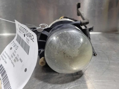 04 05 06 07 BMW 530I Fog/mark/park/turn Light/lamp Right - Image 1 of 2