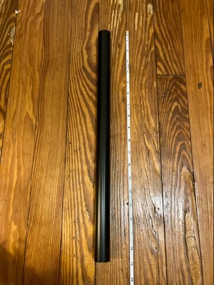 Tubo de rack Alesis de 18" (1 1/8") y 2 abrazaderas en T para kit Nitro Max Foto 1 de 3