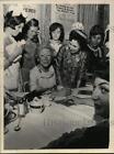 1966 Press Photo Mary Hemingway gives autograph to Dorothy Sinclair - hcb06050