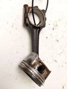 PISTON FOR VOLKSWAGEN NEW BEETLE GL 1999 OEM - Picture 1 of 5