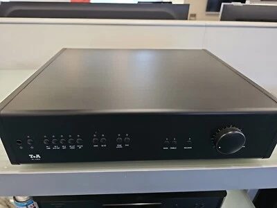 T+A PA 1100 E Verstärker mit DAC, Bluetooth, HDMI, USB  in OVP - Bild 1 von 3