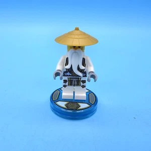 LEGO - NINJAGO - Sensei Wu Minifigure - Dimensions Set #71234 w/ Base - Bild 1 von 3