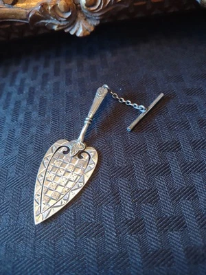 Antique 1890 Sterling Silver Wallace Fancy Trowel Victorian W Button T Bar - Image 1 of 4