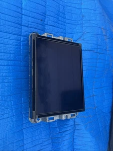 Receptor multimedia de radio con pantalla 17-18 Jeep Compass 8,4 UAQ, UDQ, UCQ 2018 - Imagen 1 de 12