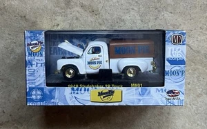 M2 Machines Moon Pie 1949 Studebaker 2R Truck 31500-MN01-13-01 1/64 Chase Car - Picture 1 of 3