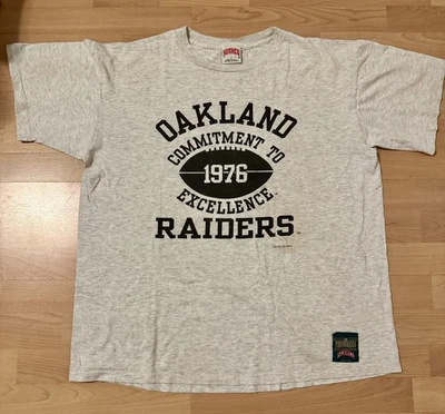 Vintage Los Angeles Raiders NFL Nutmeg Mills Single Stitch T-Shirt 90s Size L - Image 1 of 4