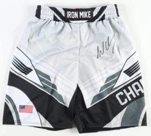 Michael Chandler Signed UFC Fight Shorts (Beckett) - Beckett Witnessed - Picture 1 of 5