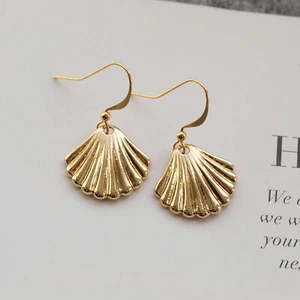 Sea Shell Shape Drop Earrings - Gold Plated Dangle Charm, Beach, Summer, UK - Picture 1 of 7