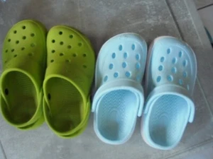 guter Zustand, 2x leichte Freizeitschuhe Gummischuhe Gr. 26 Sohlen gemessen 19,5 - Bild 1 von 4
