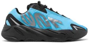 adidas Yeezy Boost 700 MNVN Bright Cyan US 4,5 EU 36 2/3 - Bild 1 von 10