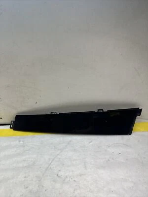 Cubierta 3W5839889F Bentley Flying Spur Track marco ventana trasera derecha Foto 1 de 4