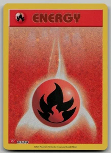 Basic Fire Energy Classic Collection Trading Card Game Classic 033/034 NM - Picture 1 of 2