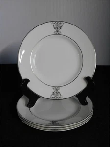 4 WEDGWOOD VERA WANG IMPERIAL SCROLL 6" PLATES - Picture 1 of 2