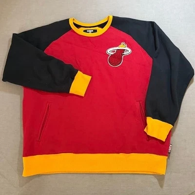 Miami Heat NBA UNK Raglán Cuello Redondo Sudadera Roja Negra Amarilla Para Hombres 2XL Foto 1 de 4