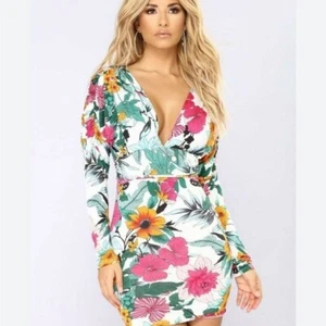 Fashion Nova Tropic Dreams V Neck Bodycon Dress XS - Picture 1 of 6