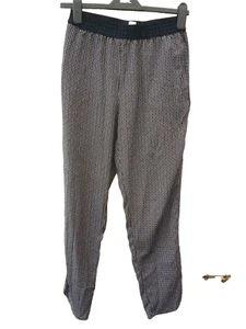 H&M Größe 10 W26 L 28 dunkelblau weiß rot geometrisches Muster lässig schmal zulaufend Hose - Bild 1 von 9