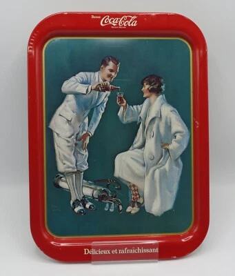 1973 Coca-Cola DELICIEUX ET RAFRAICHISSANT metal serving tray CANADA golf couple - Image 1 of 4