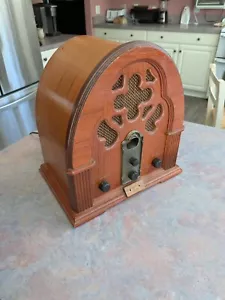 THOMAS MODEL 217 COLLECTOR EDITION AMERICAN SERIES AM/FM/TAPE RADIO GUT - Bild 1 von 5