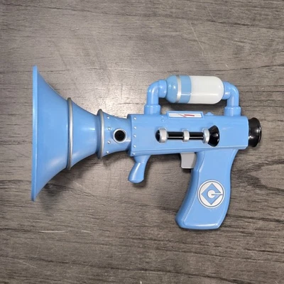 Despicable Me Minion Fart Blaster Gun Thinkway Toys Lights Sounds - Tested Works - Image 1 of 3