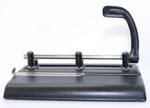 Master Products MFG. Punzonatrice CO 3 fori serie 25 fori per notebook made in USA - Foto 1 di 12